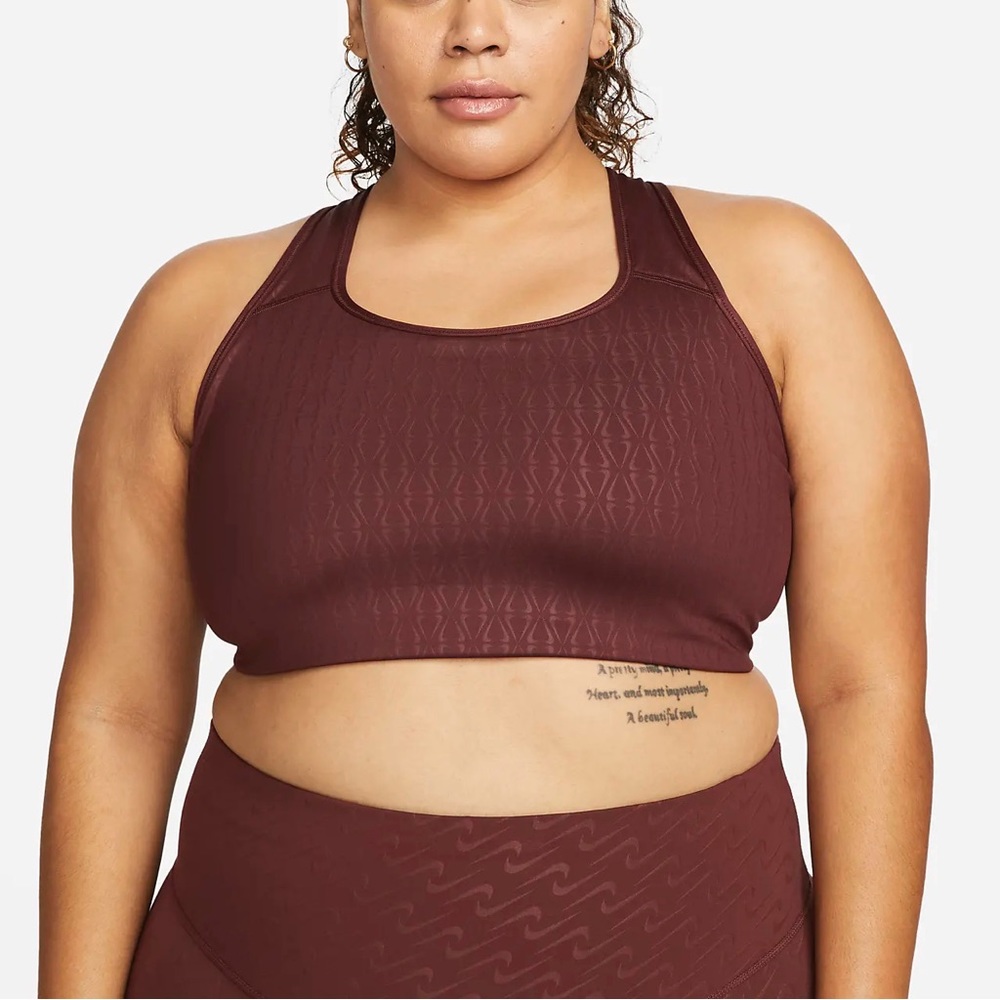 Nike Swoosh Medium Support Sports Bra 3x in Brown